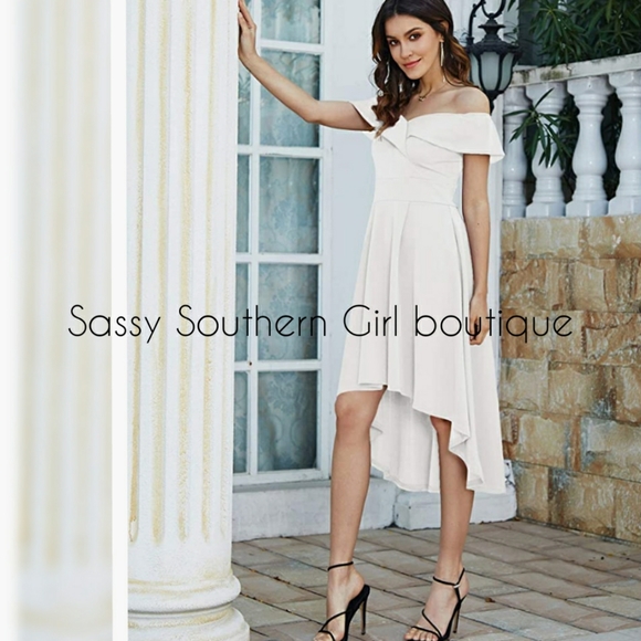 ⭐🆕White off shoulder high low dress - Picture 5 of 9